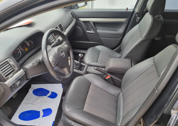 Opel Vectra cena 10999 przebieg: 217305, rok produkcji 2006 z Chociwel małe 106
